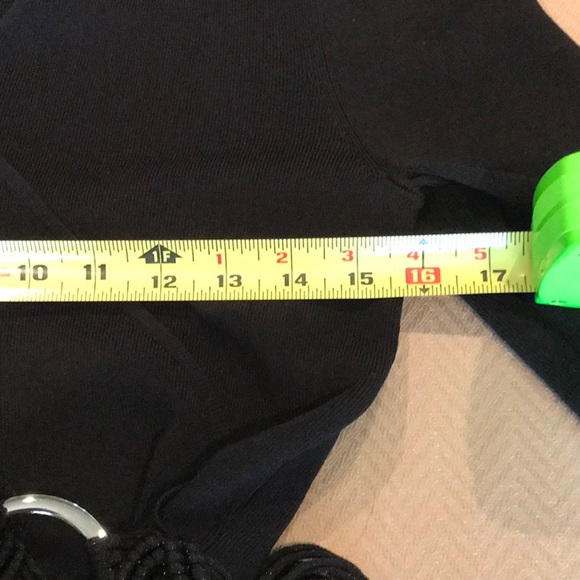 Cable & Gauge Black Sweater.  Stylish Macrame Belt with fringe for added fun. - Picture 6 of 8